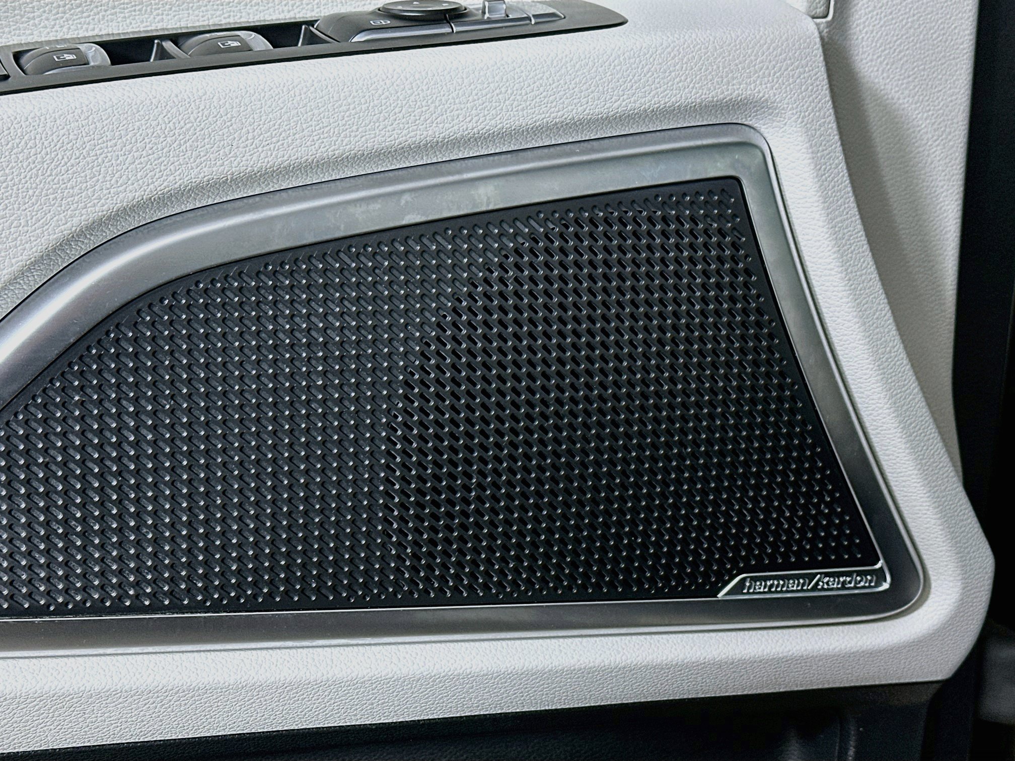 Certified 2021 Kia Telluride SX FWD image 19