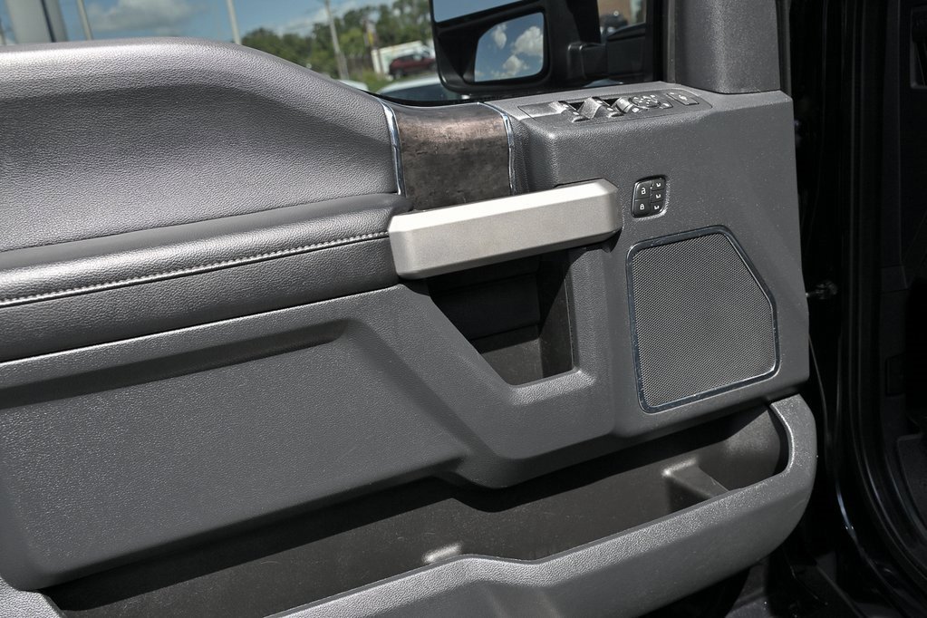 Used 2022 Ford F250 Lariat w/ Lariat Ultimate Package image 12