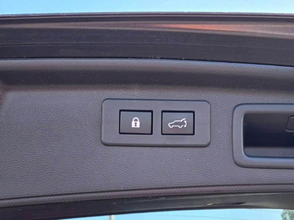 Used 2020 Subaru Forester Limited w/ Popular Package #3 AWD/4WD image 13