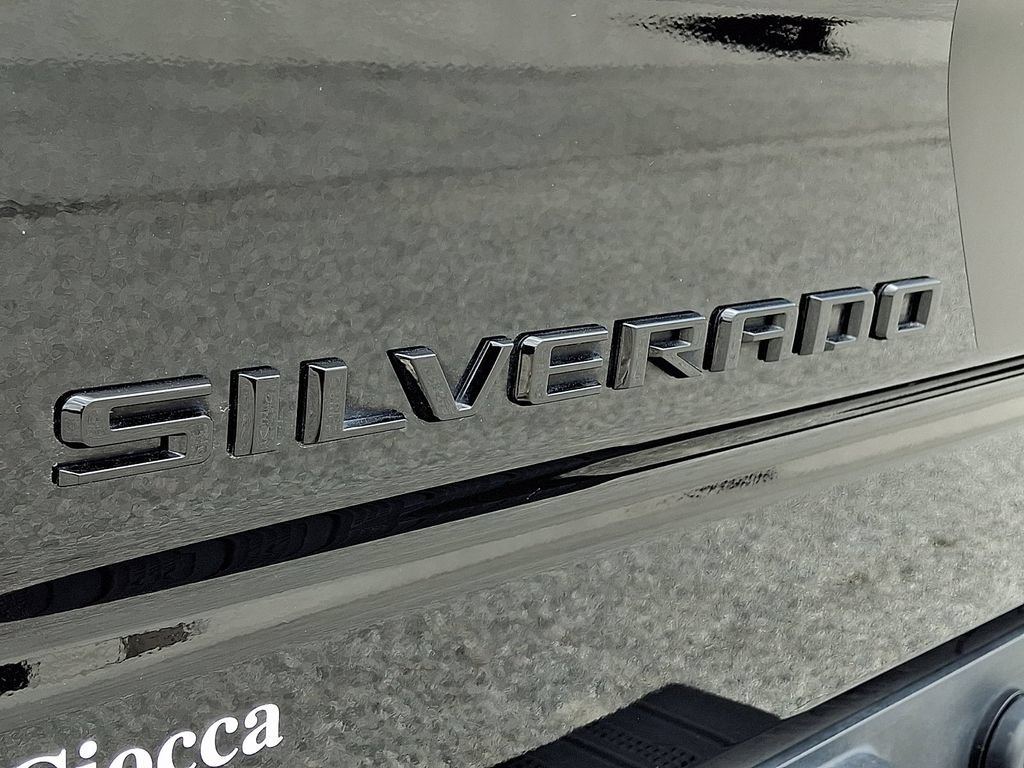 Used 2022 Chevrolet Silverado 1500 Custom w/ Rally Edition AWD/4WD image 28