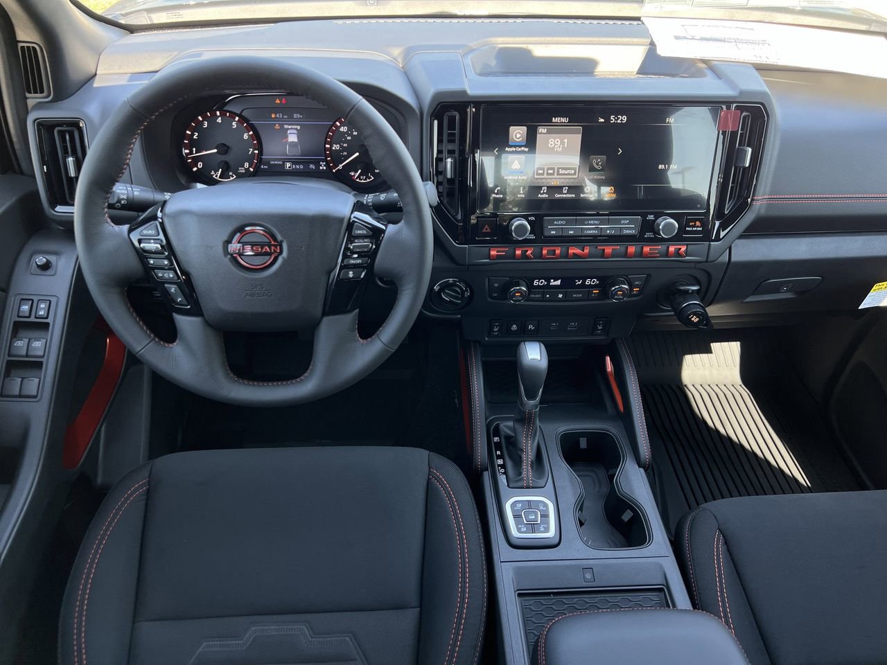 New 2026 Nissan Frontier PRO-4X w/ Pro-4x Convenience Package image 9