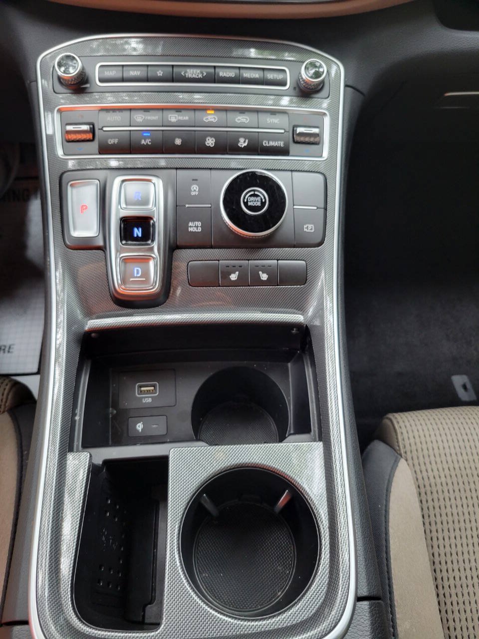 Used 2023 Hyundai Santa Fe SEL FWD image 17