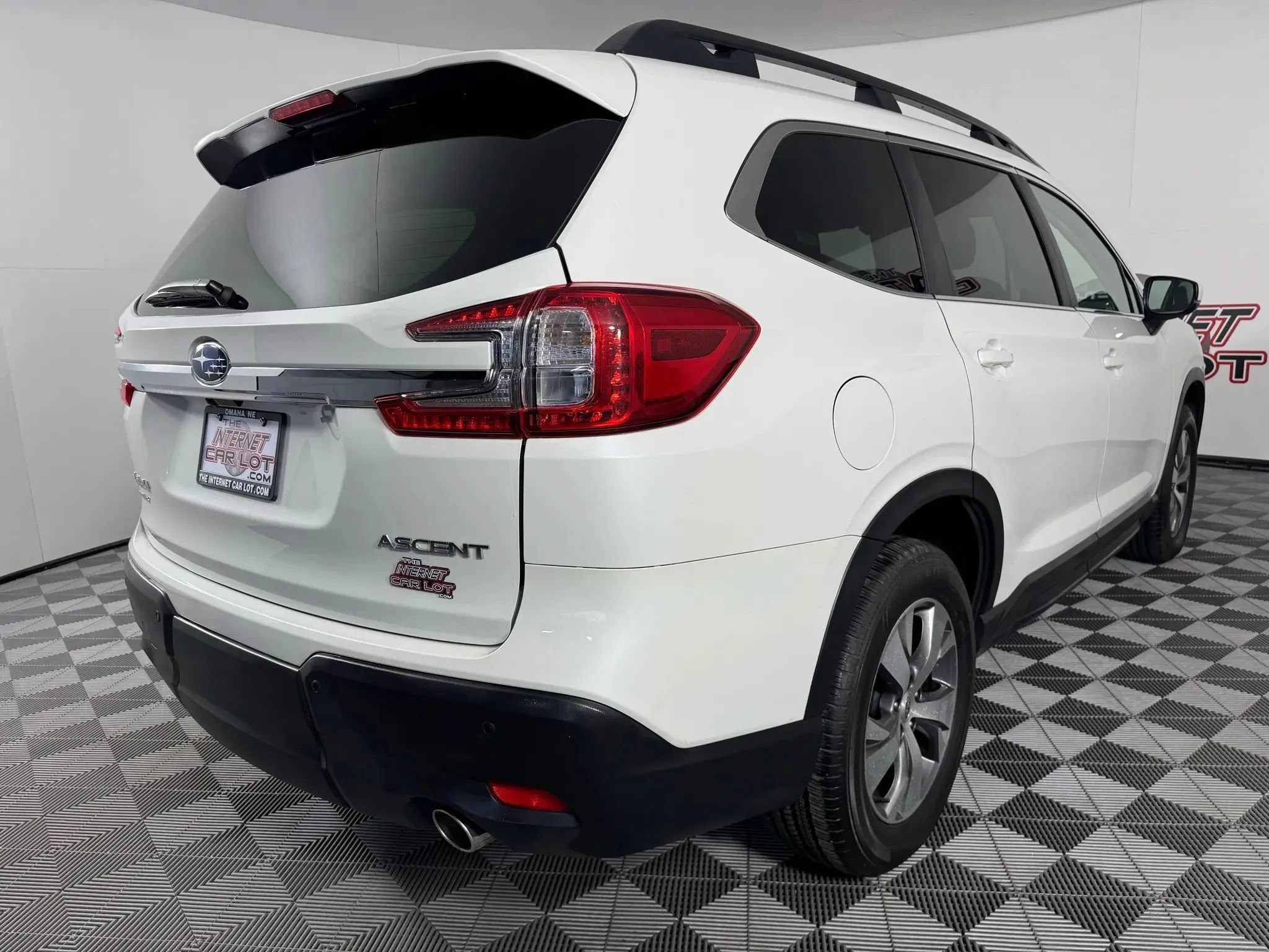 Used 2025 Subaru Ascent Premium AWD/4WD image 29
