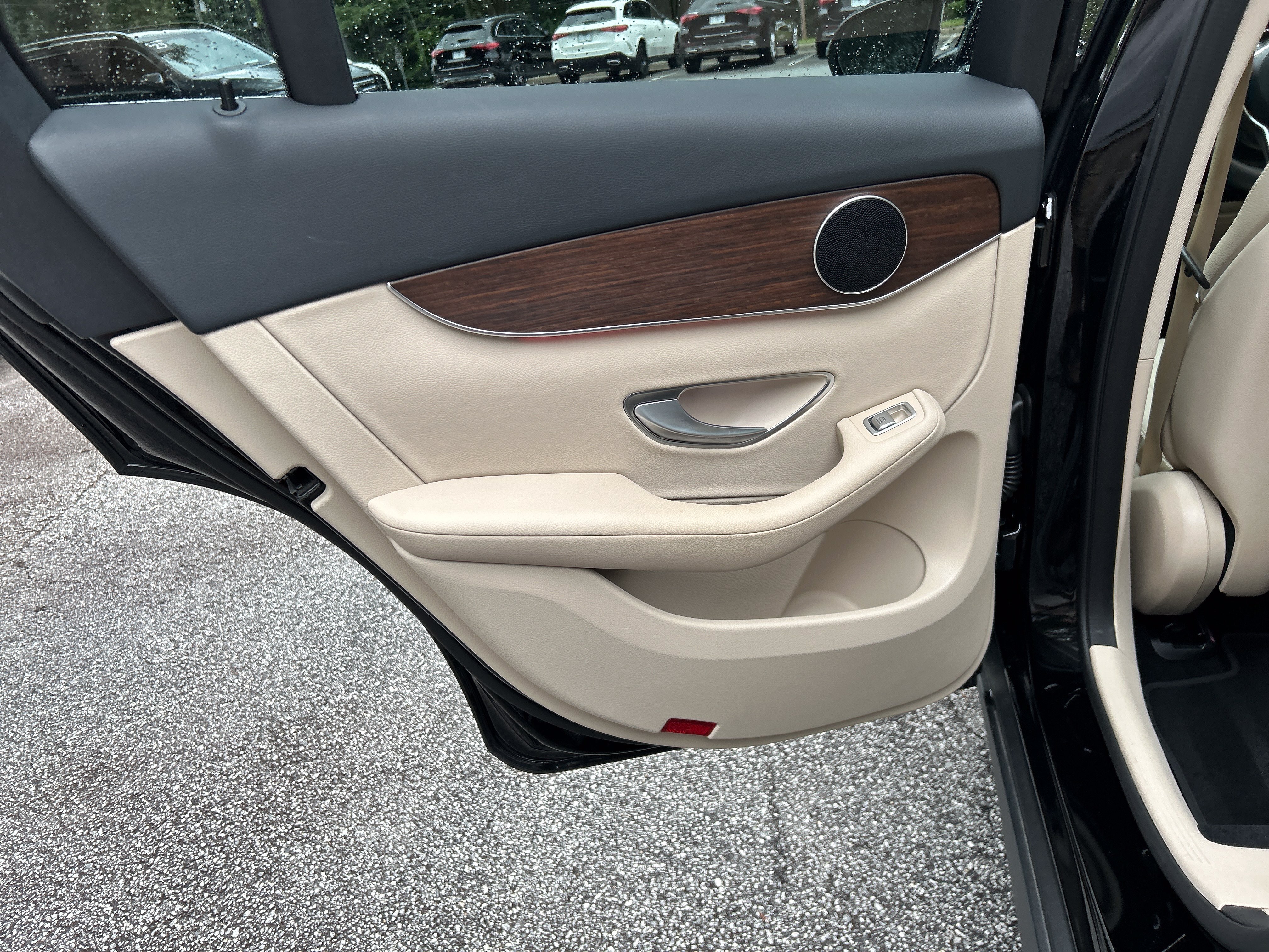 Certified 2022 Mercedes-Benz GLC 300 image 40