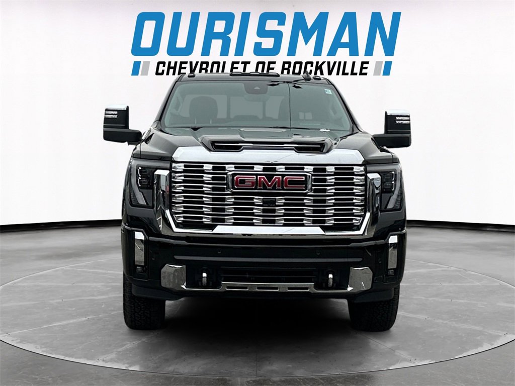 Used 2025 GMC Sierra 2500 Denali image 8