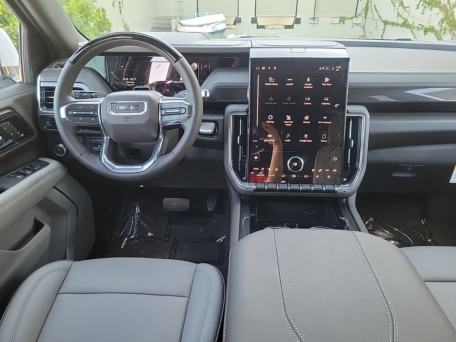 New 2026 GMC Yukon XL Elevation w/ Elevation Premium Package RWD image 17