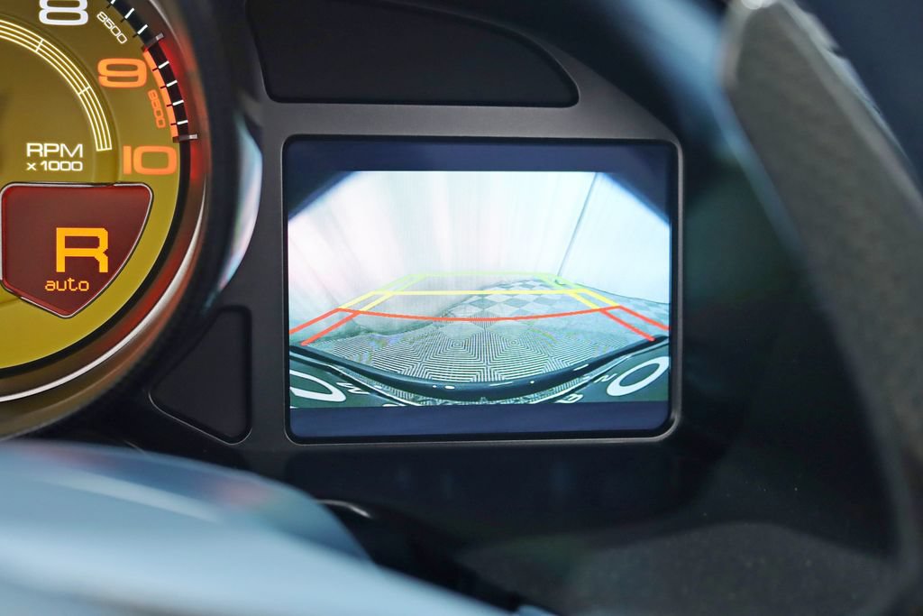 Used 2021 Ferrari 812 GTS RWD image 29