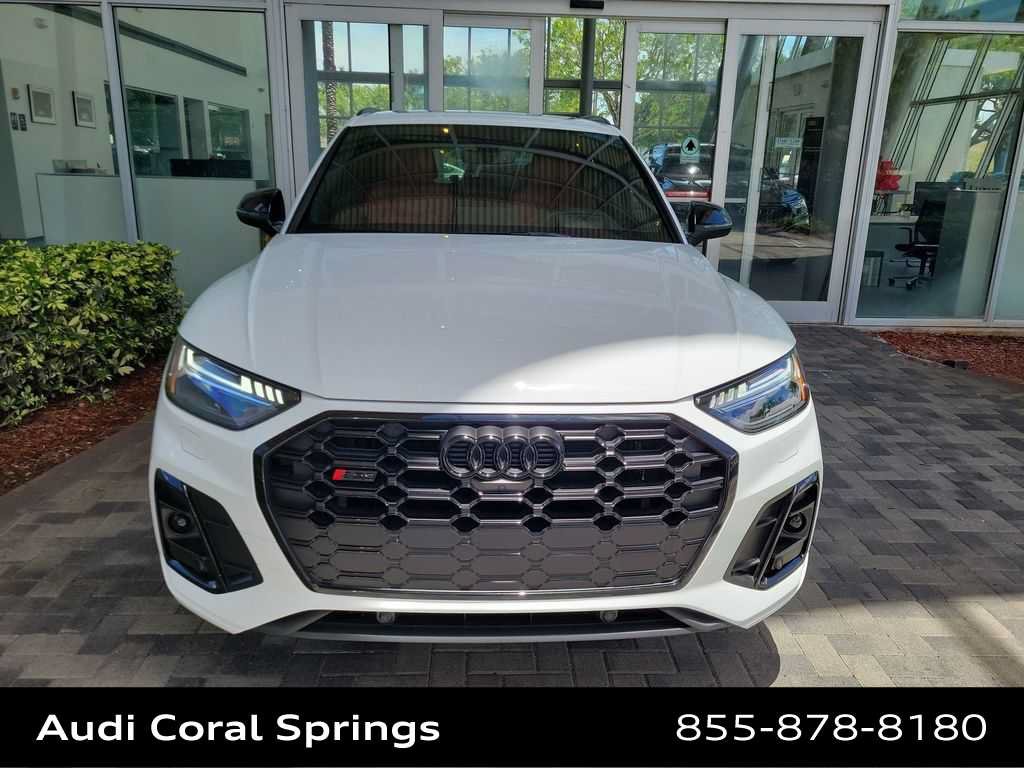 Used 2023 Audi SQ5 Prestige w/ Prestige Package AWD/4WD image 6