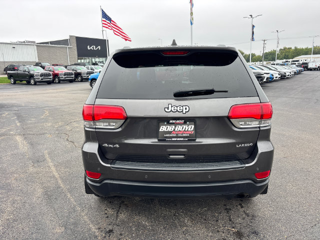 Used 2019 Jeep Grand Cherokee Laredo AWD/4WD image 6