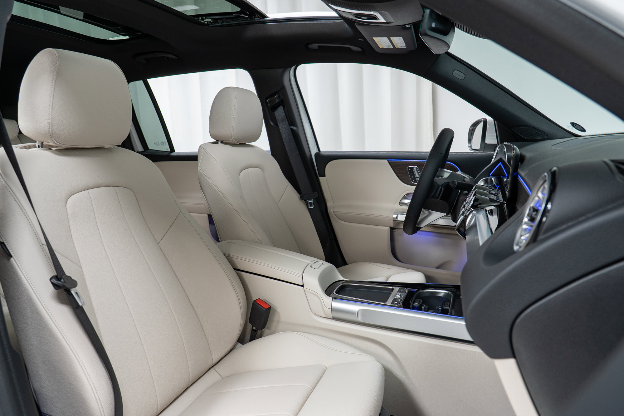 New 2026 Mercedes-Benz GLB 250 4MATIC image 22