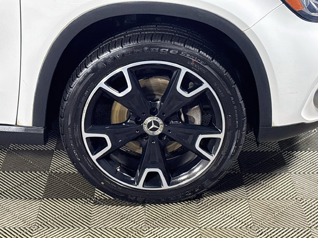 Used 2019 Mercedes-Benz GLA 250 4MATIC image 23