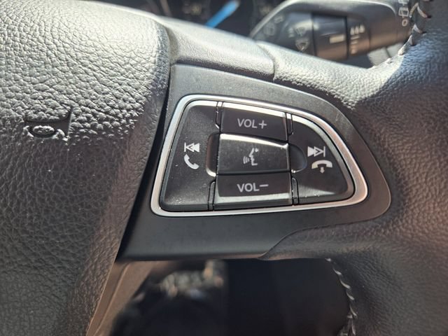 Certified 2019 Ford Escape SE FWD image 30
