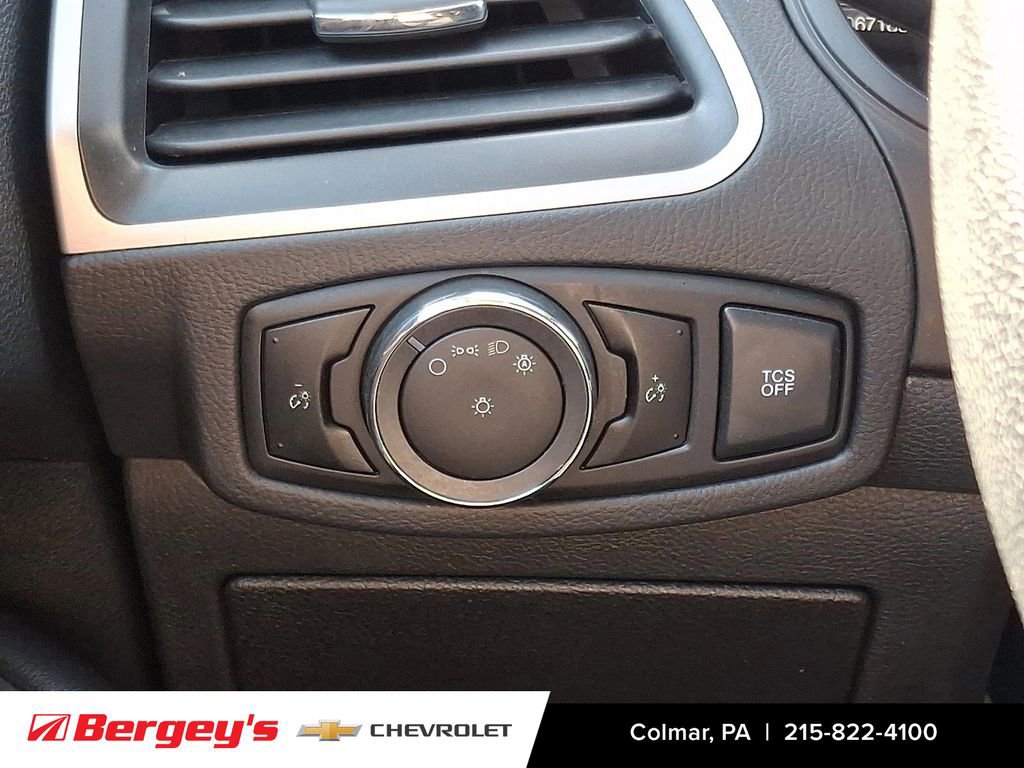 Used 2024 Ford Edge SEL image 25