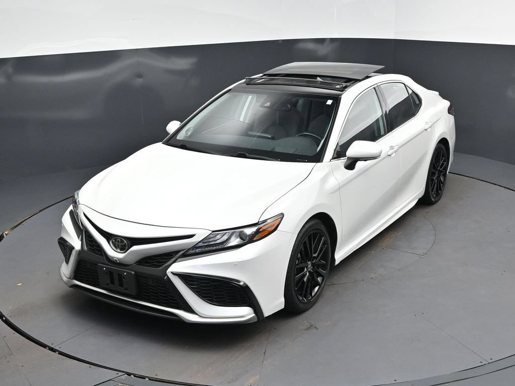 Used 2024 Toyota Camry XSE w/ Navigation Package AWD/4WD image 30