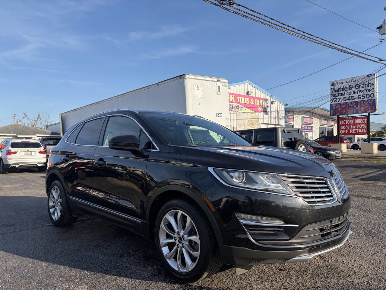 Used 2015 Lincoln MKC FWD w/ Equipment Group 101A Select image 1