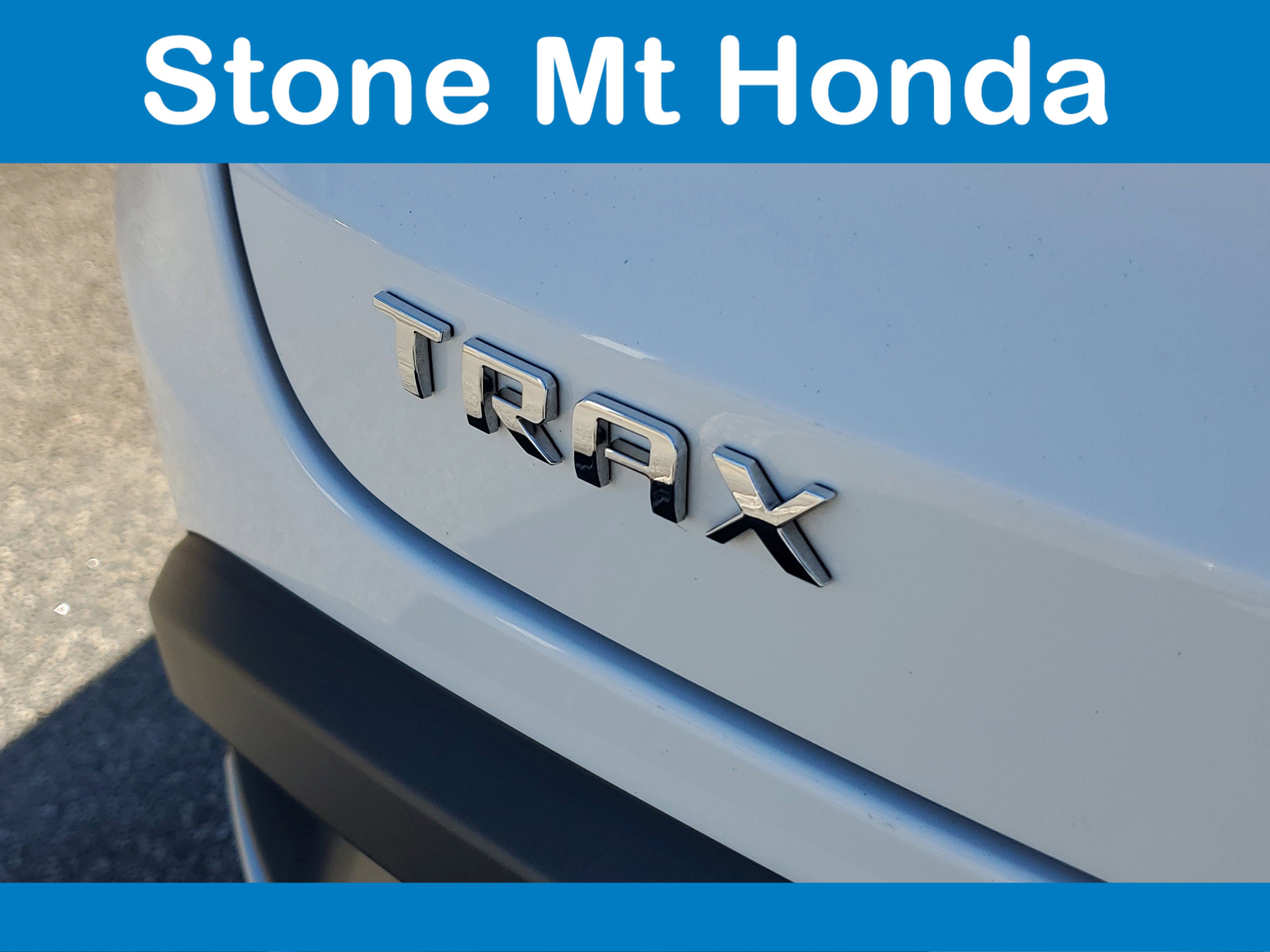 Used 2024 Chevrolet Trax LT image 8