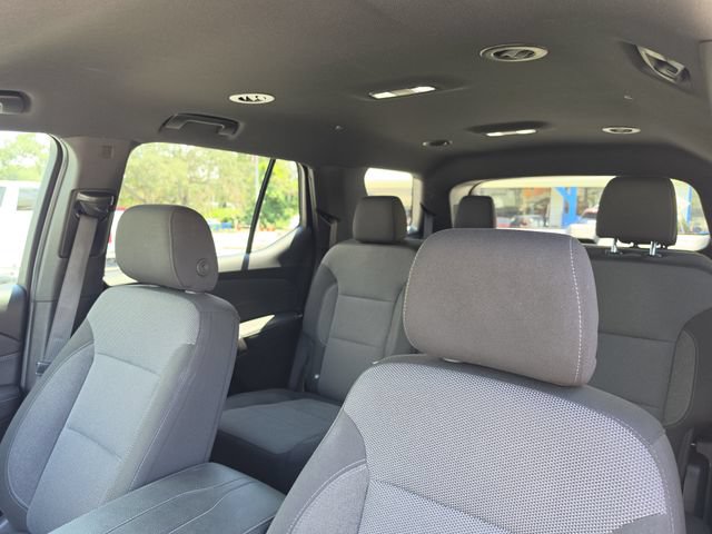 Used 2023 Chevrolet Traverse LT FWD image 24