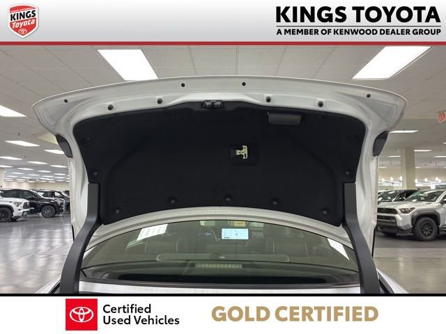 Used 2024 Toyota Crown Platinum image 17