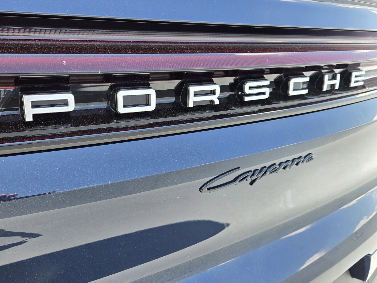 Used 2025 Porsche Cayenne Coupe image 7