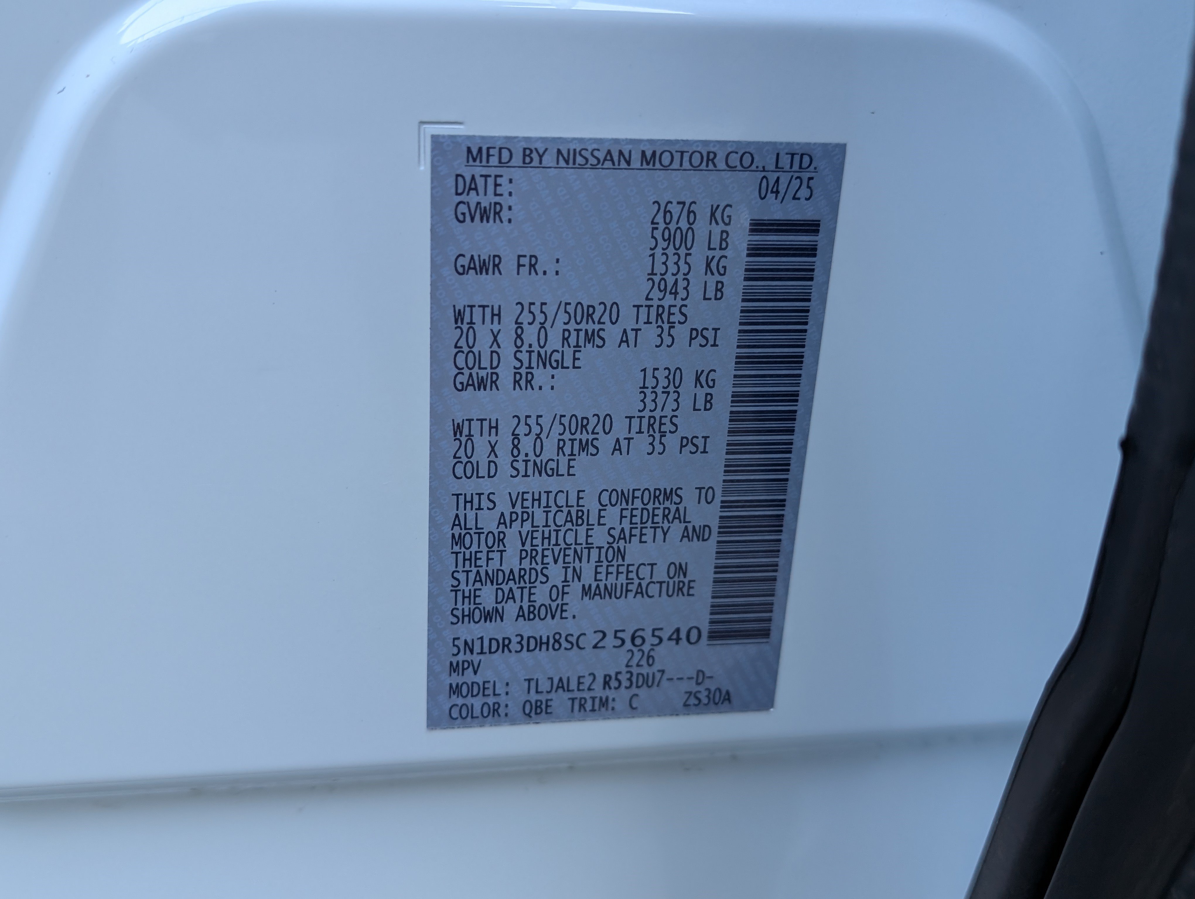 Used 2025 Nissan Pathfinder Platinum FWD image 40