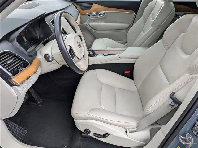 Used 2021 Volvo XC90 T8 Inscription Expression w/ Advanced Package AWD/4WD image 16