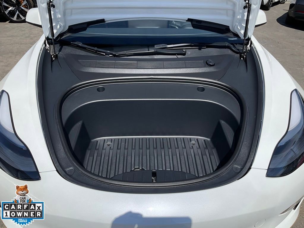 Used 2023 Tesla Model 3 Standard Range image 11