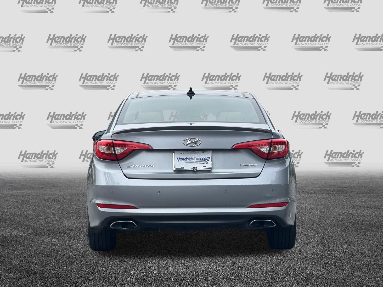Used 2015 Hyundai Sonata Limited w/ Option Group 06 FWD image 6