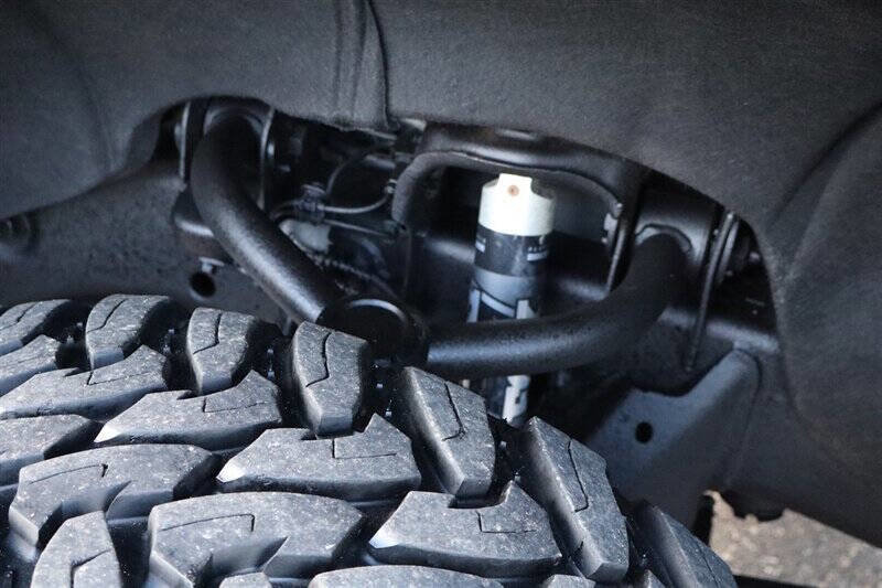 Used 2025 GMC Sierra 3500 Denali Ultimate image 11