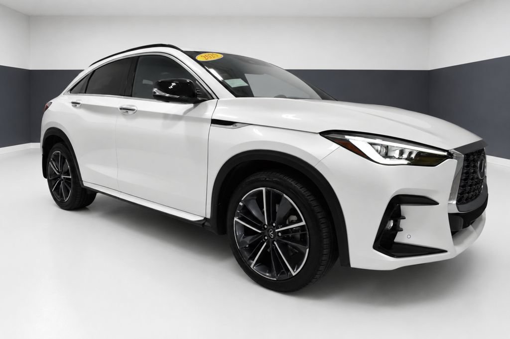 Used 2025 INFINITI QX55 Essential AWD/4WD image 7