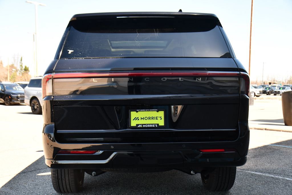 New 2026 Lincoln Navigator Reserve AWD/4WD image 5
