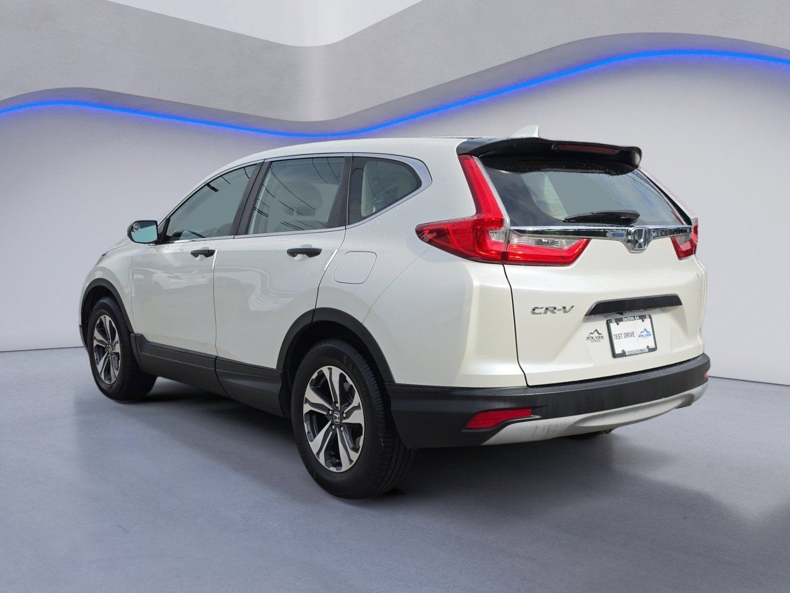 Used 2017 Honda CR-V LX image 3