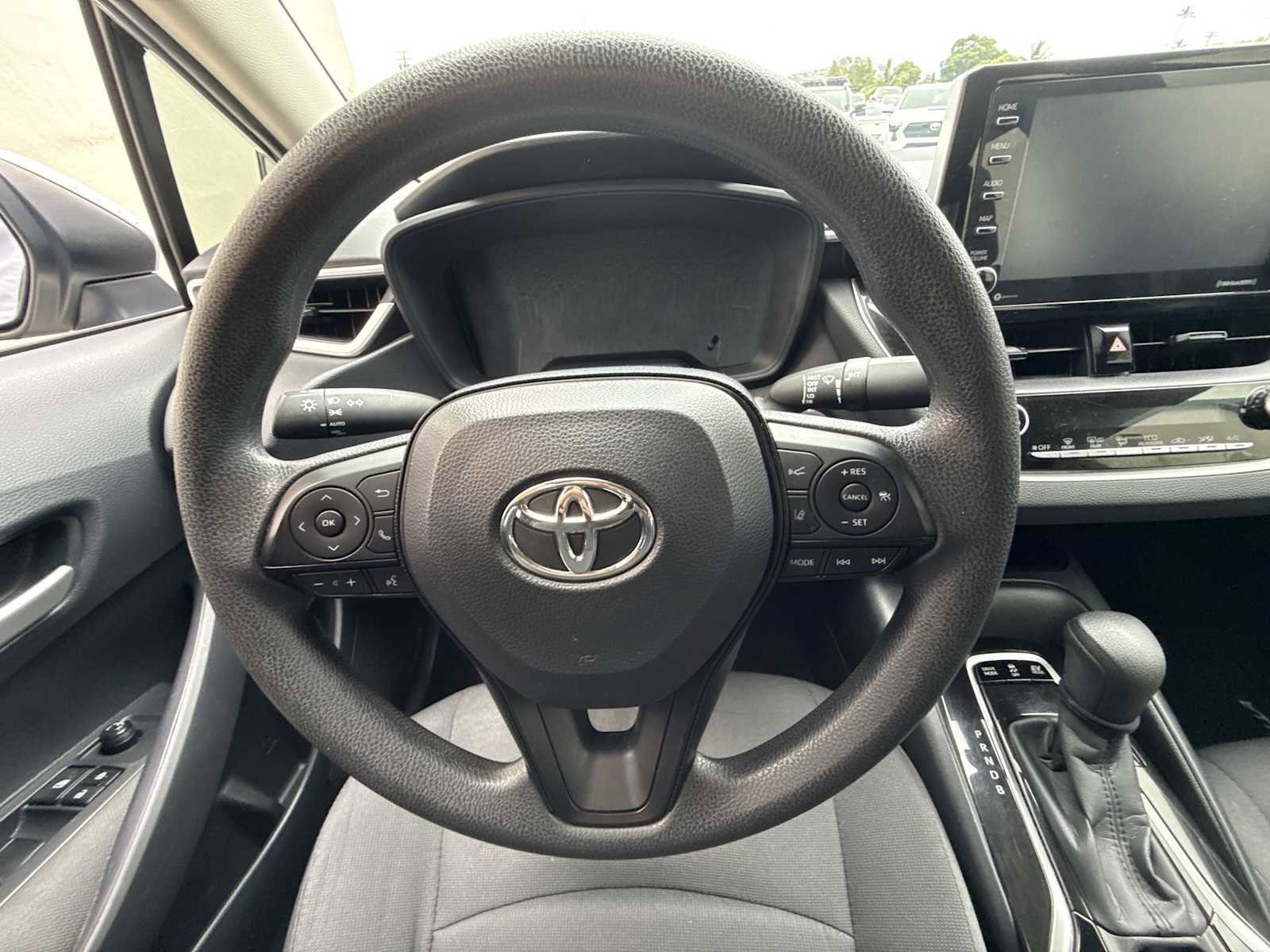 Used 2021 Toyota Corolla LE FWD image 15