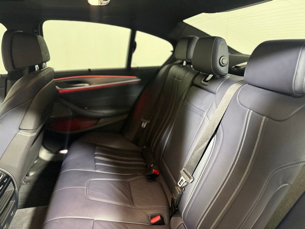 Used 2019 BMW M550i xDrive AWD/4WD image 22