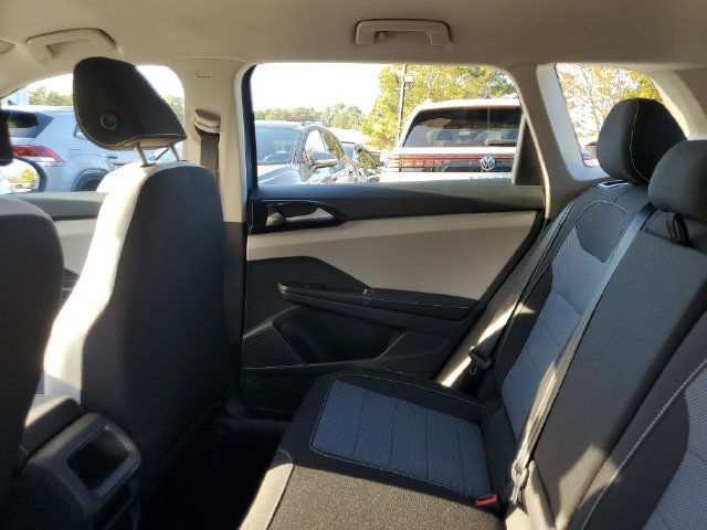 New 2027 Volkswagen Taos S FWD image 17