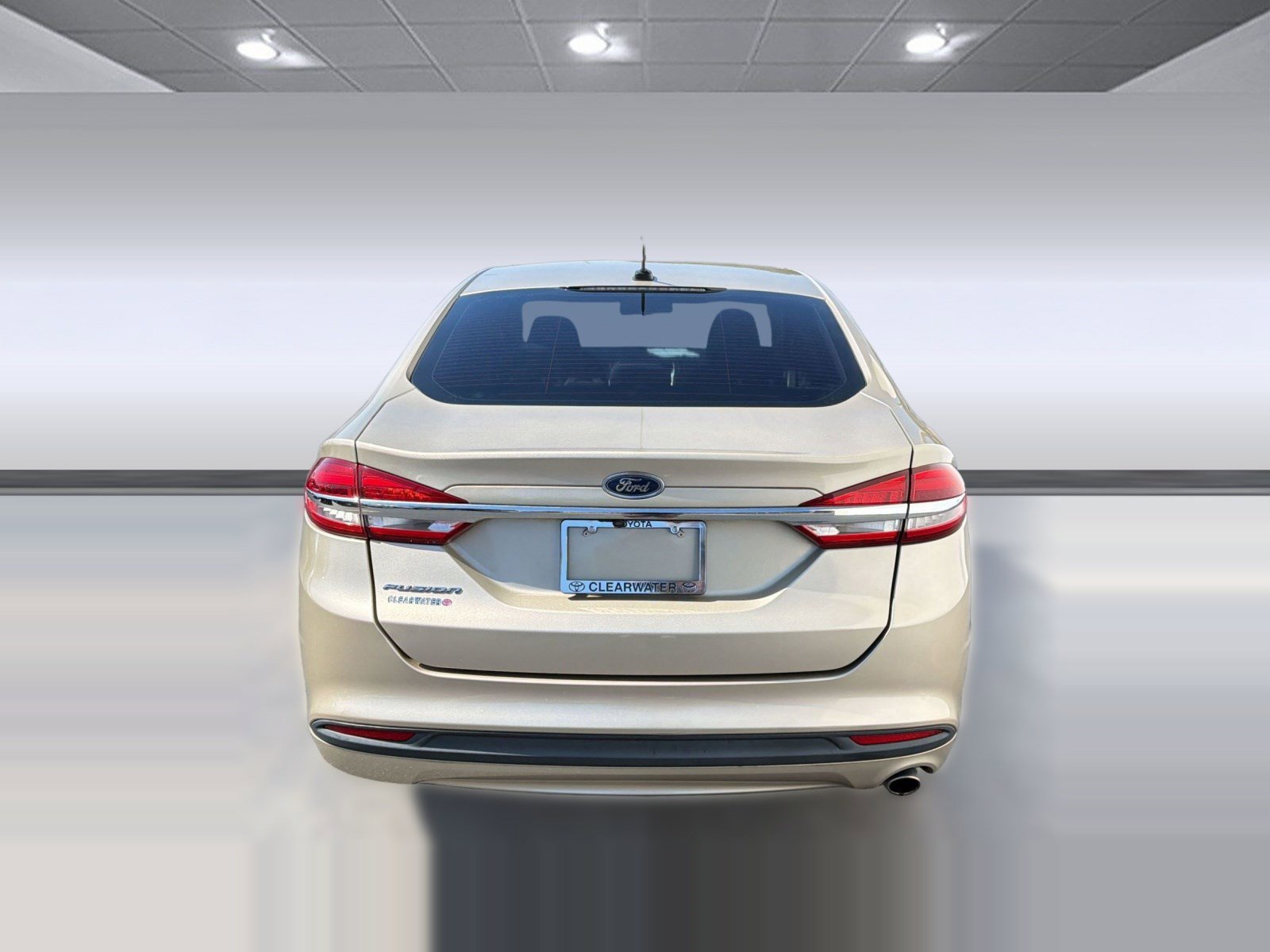 Used 2017 Ford Fusion S FWD image 10