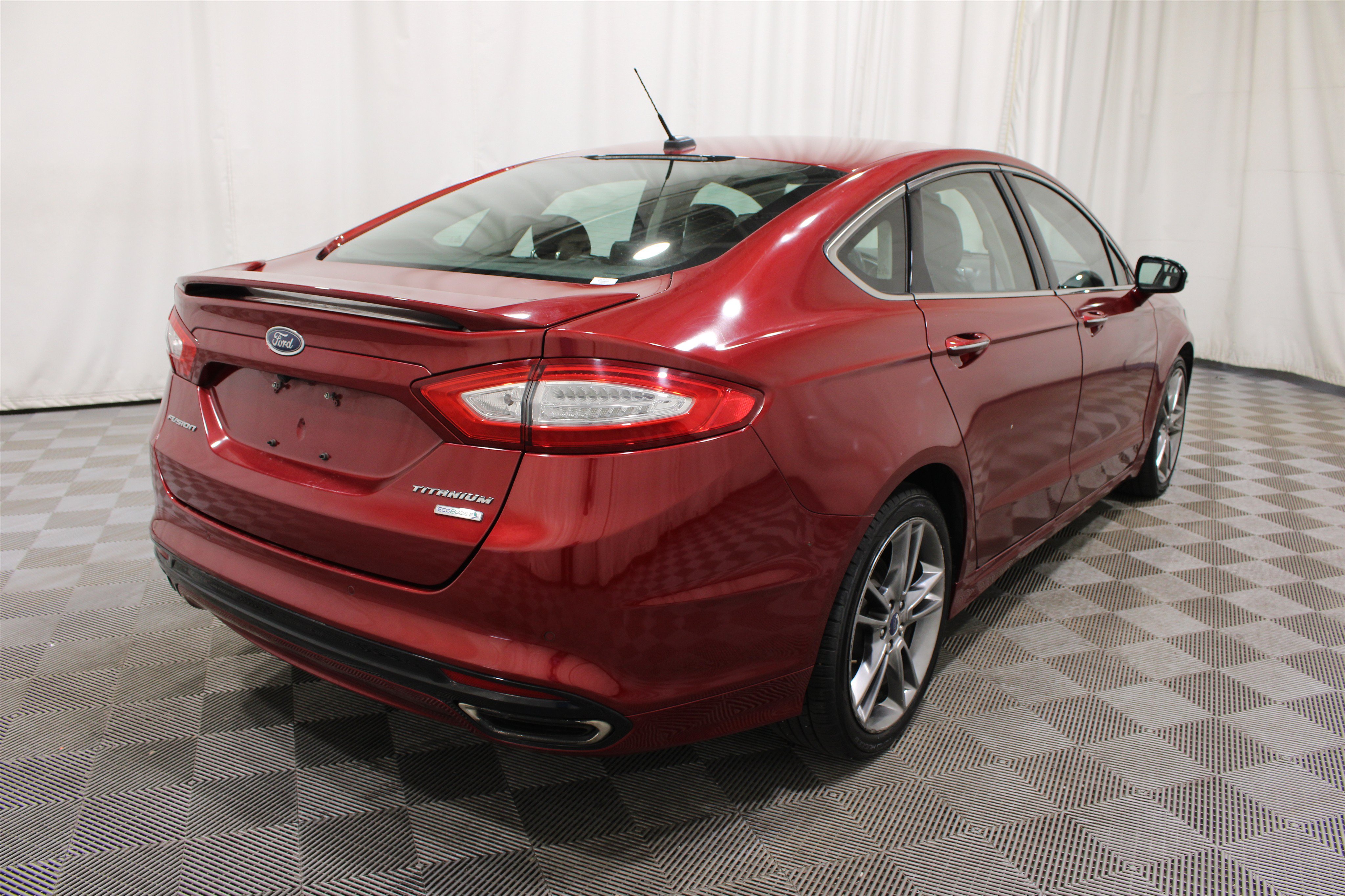 Used 2016 Ford Fusion Titanium FWD image 32