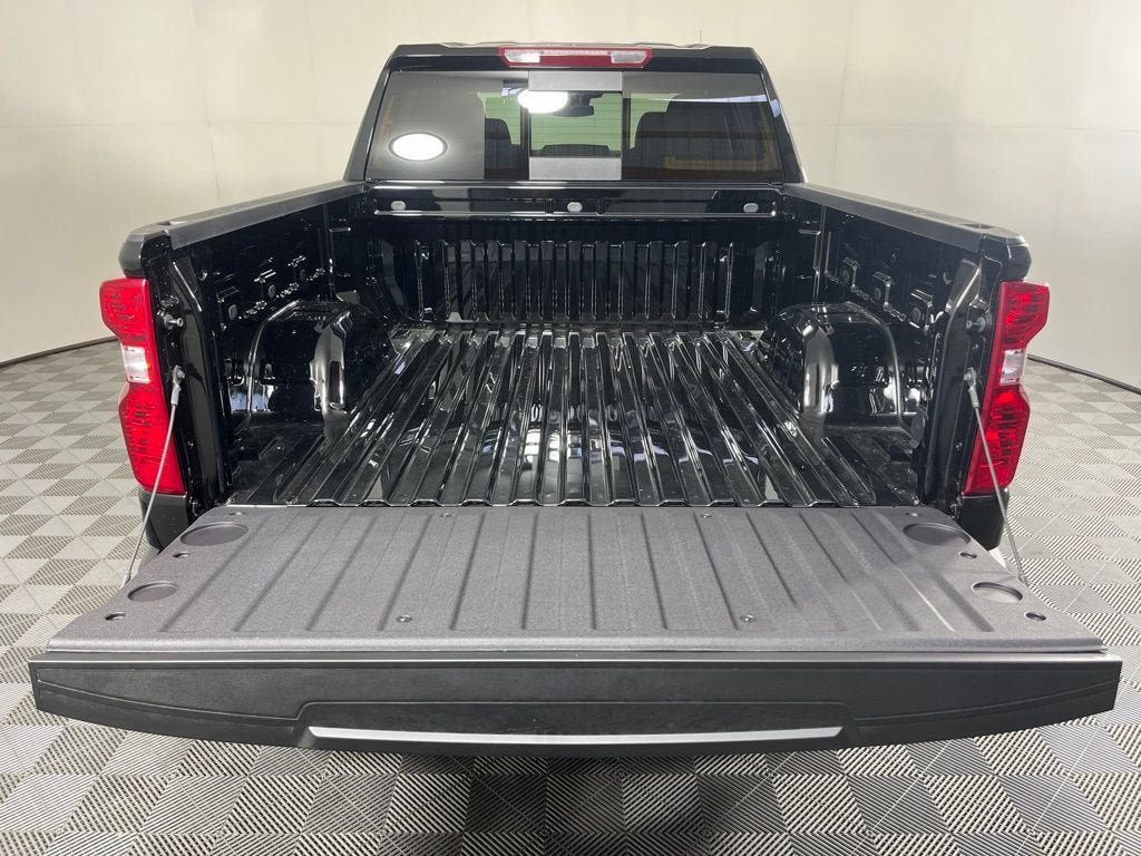 New 2026 Chevrolet Silverado 1500 LT w/ All Star Edition Plus AWD/4WD image 5