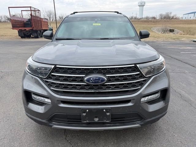 Certified 2021 Ford Explorer XLT w/ Equipment Group 202A image 2