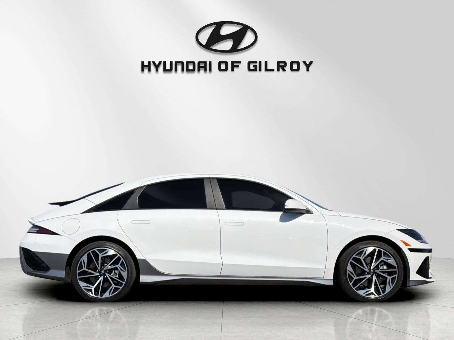 Used 2024 Hyundai Ioniq 6 Limited RWD image 6