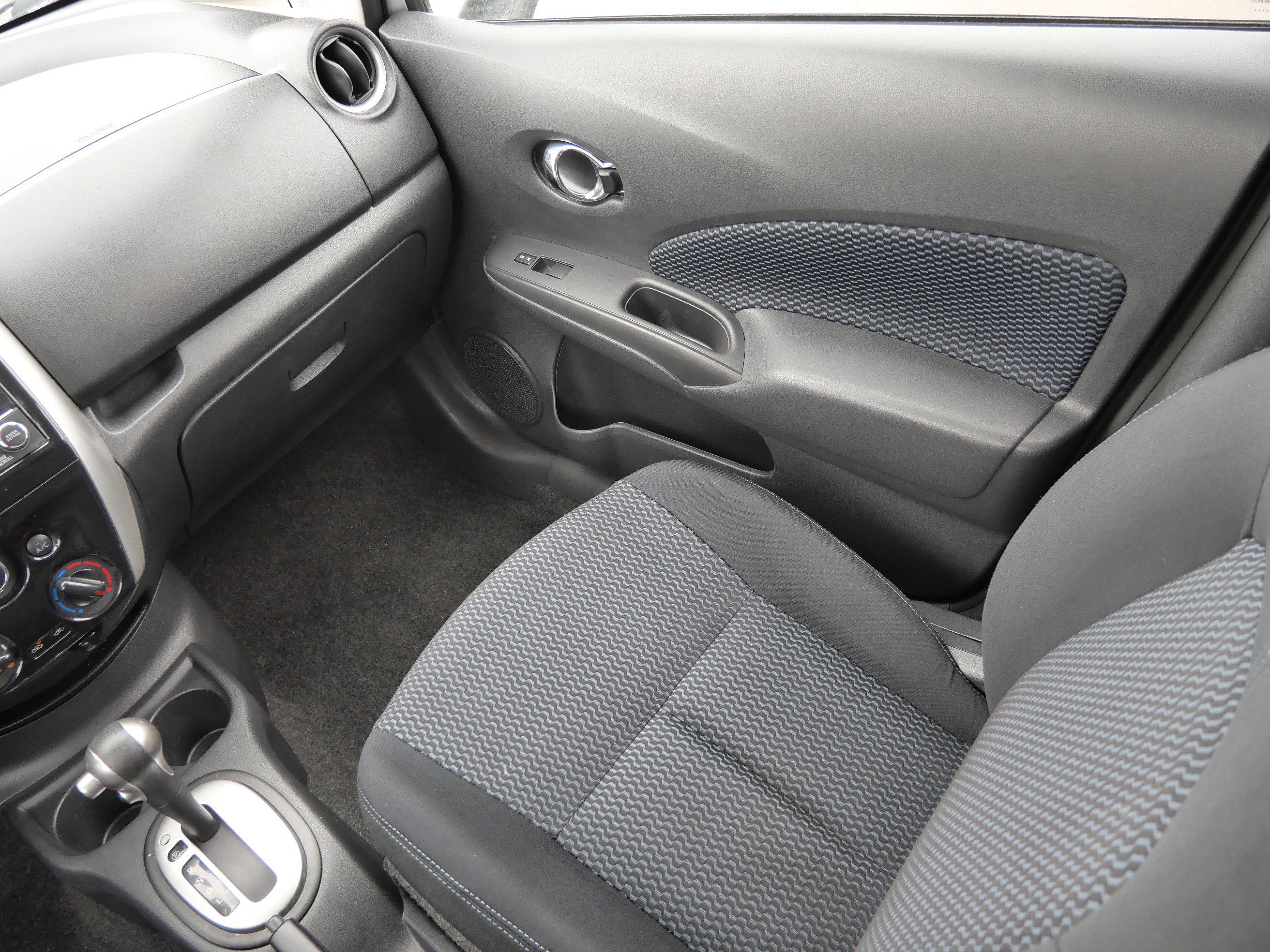 Used 2016 Nissan Versa Note SV image 11