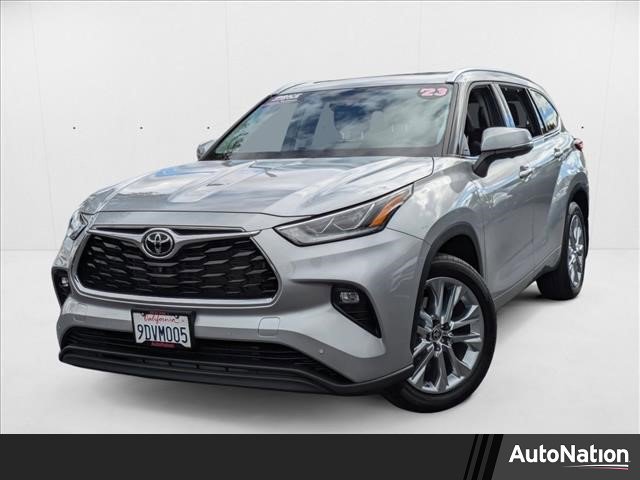 Used 2023 Toyota Highlander Limited