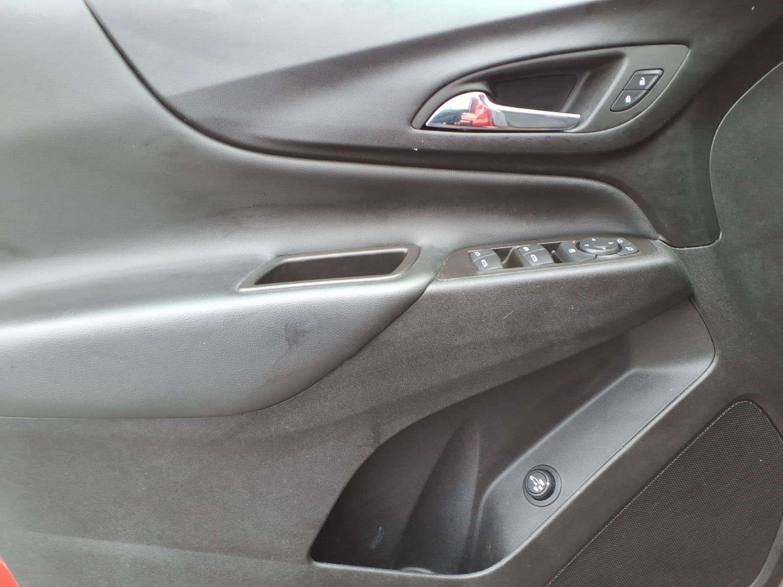 Used 2024 Chevrolet Equinox LT w/ LPO, Floor Liner Package FWD image 16
