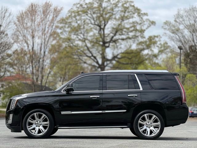 Used 2016 Cadillac Escalade Luxury AWD/4WD image 8