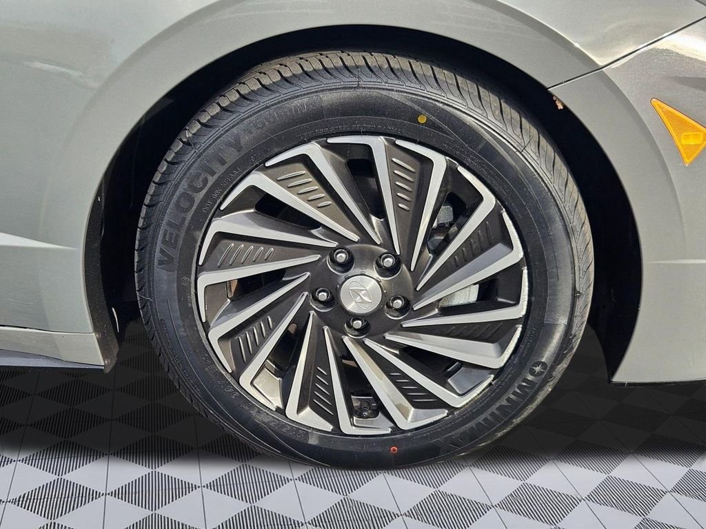 Used 2020 Hyundai Sonata Limited FWD image 31