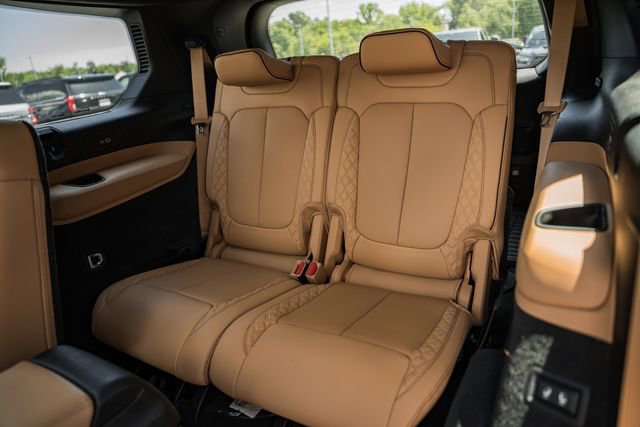 Used 2023 Jeep Grand Cherokee L Summit AWD/4WD image 44