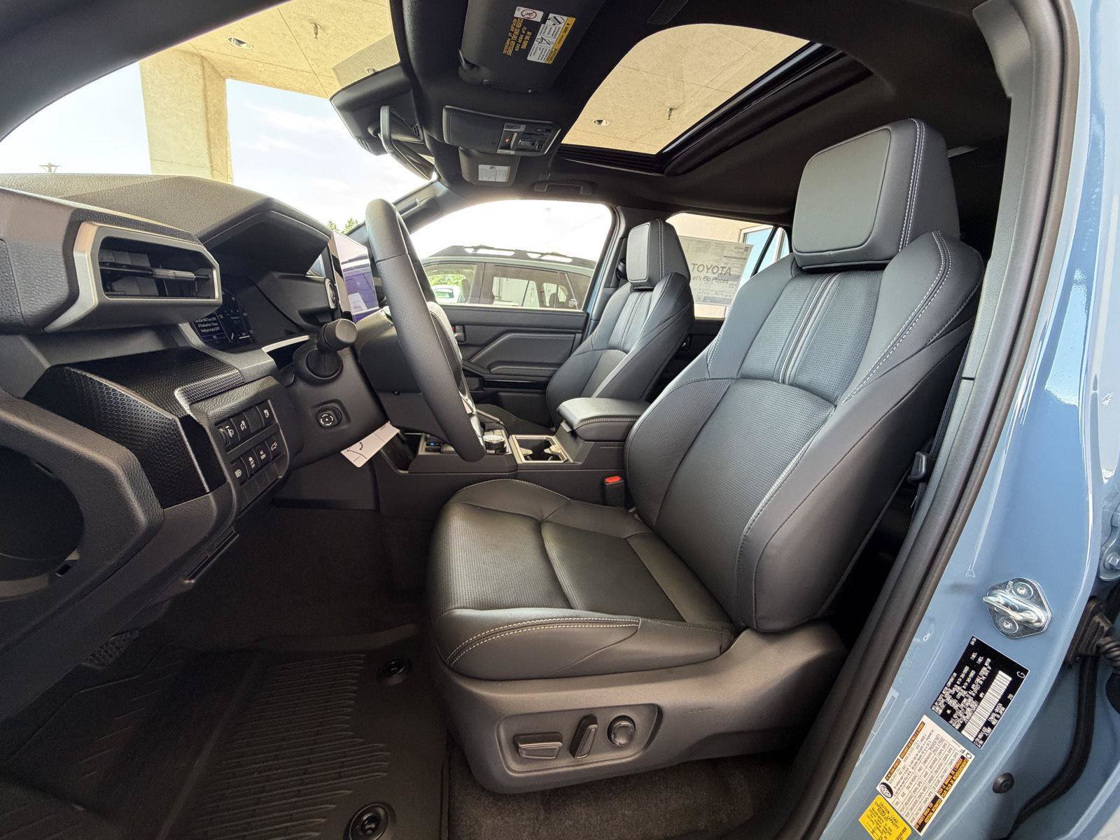 New 2026 Toyota 4Runner Limited AWD/4WD image 10
