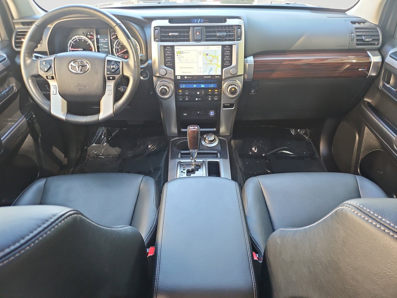 Used 2024 Toyota 4Runner Limited AWD/4WD image 16