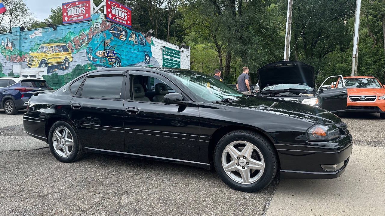 Used 2005 Chevrolet Impala SS w/ Sun And Sound Package FWD image 1