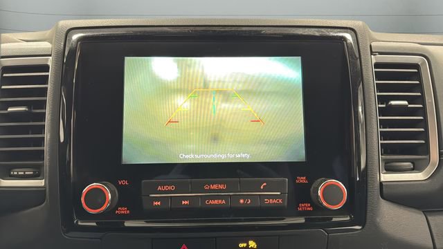 Used 2022 Nissan Frontier SV w/ Technology Package image 8