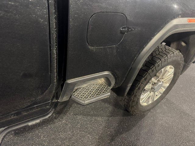 Used 2021 GMC Sierra 2500 Denali w/ Technology Package image 9